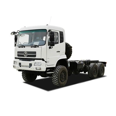 カミンズ5.9LエンジンLHDまたはRHDを搭載した15トン6×6オフロード車